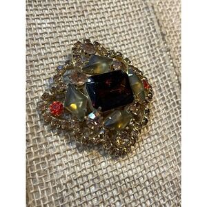 Vintage Amber Rhinestone Brooch Gold Tone Frosted Cabochon Statement Pin 2 Inch